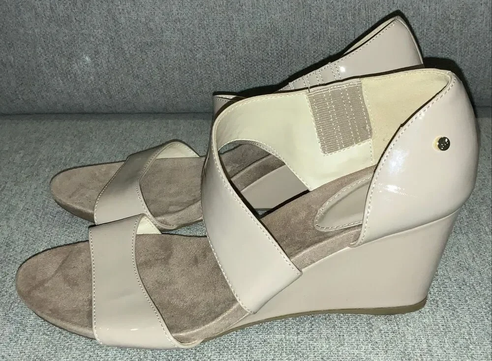 Jones New York Wedges size 10